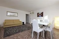 דירה City Apartments *