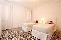 City Apartments *